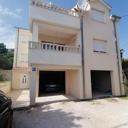شقة Salona Croatia المظهر الخارجي الصورة