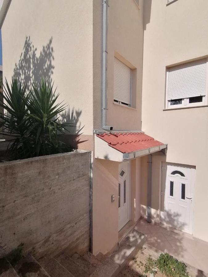 شقة Salona Croatia المظهر الخارجي الصورة
